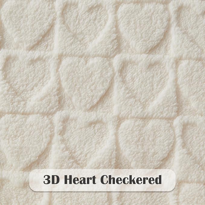 NEWCOSPLAY 3D Heart Checkered Flannel King Blanket, Off White, 90"x110" | Super Soft Cute Lightweight Decorative Premium Silky Fleece Blanket for Couch Sofa Bed, Gift for Women Men, All Season Use