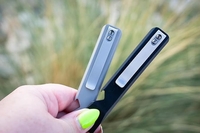 DAILYCARRYCO. SlimPry 2.0 Ultimate Slim Mini Everyday Carry PryBar Simple Keychain Carry Pry Tool Lightweight Sleek KeyChain