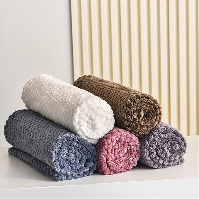 Pet Blanket Warm Soft Dog Blankets Washable Cat Throw Blankets Sofa Bed Couch Furniture Protector Cover for Small Medium Large Dogs Cats, Pink, 63" x 79"