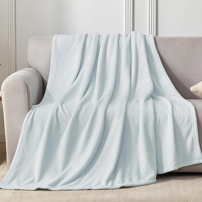 Hansleep Throw Ice Blue Fleece Blanket, Soft Flannel Bed Blanket | Fuzzy Cozy Blanket 50x60 Inches, Multi-use for Bed, Sofa, Couch, Travel, Camping, All Season Warm Lightweight Cover