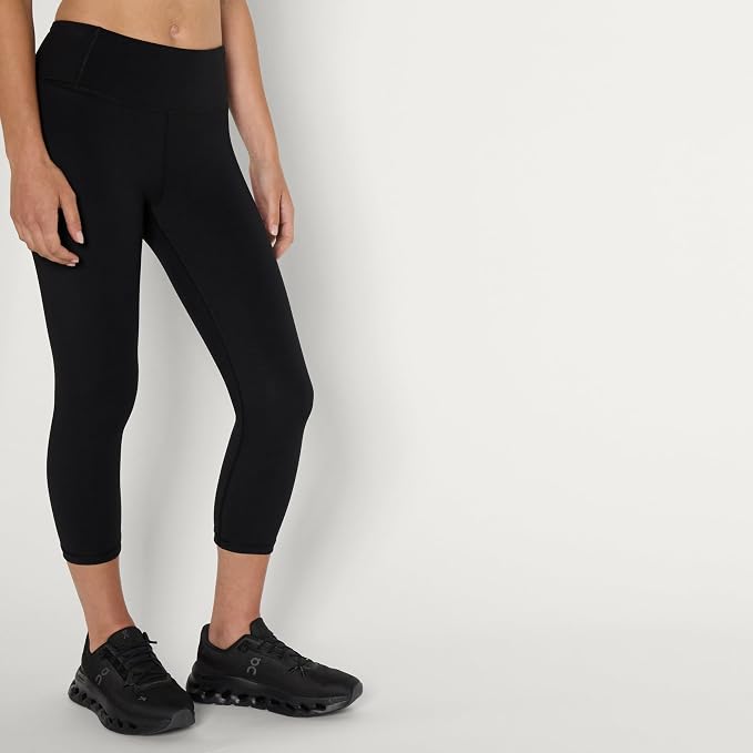 Amazon Essentials Women's Active Total Train Gym Workout Leggings