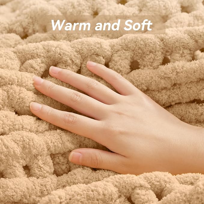 Negwoo Chunky Knit Throw Blanket, Knitted Throw Chenille Yarn, 80"*90" | Soft Thick Cable Knitted Blankets, Handmade Big Thick Blanket, Machine Washable Cute Comfy Blanket for Home Decor, Beige