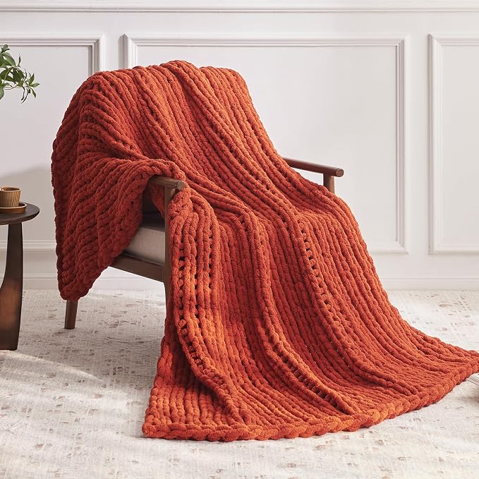 Negwoo Chunky Knit Throw Blanket, Knitted Throw Chenille Yarn, 30"*40" | Soft Thick Cable Knitted Blankets, Handmade Big Thick Blanket, Machine Washable Cute Comfy Blanket for Home Decor, Orange