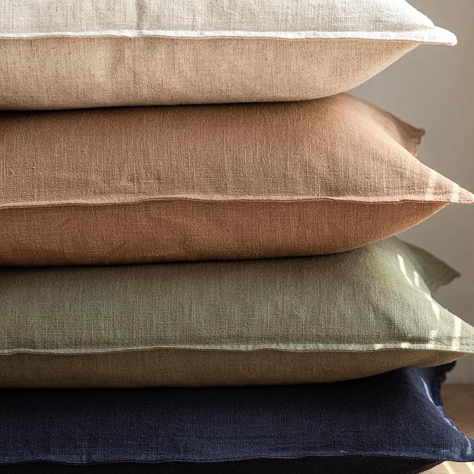 Foindtower Pack of 2, Decorative Linen Solid Throw Pillow Covers Soft Accent Cushion Case Farmhouse Neutral Pillowcase for Chair Couch Sofa Bedroom Living Room Home Decor 18x18 Inch Olive Branch Green