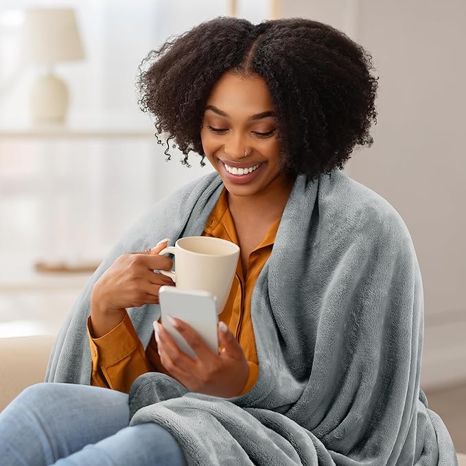 Utopia Bedding Soft Fleece Bed Blanket Full Size Ash Grey (90x84 Inch) | Microfiber Plush Warm Lightweight Breathable Cozy Blanket Anti-Static, All Season Use, Gift for Women and Men