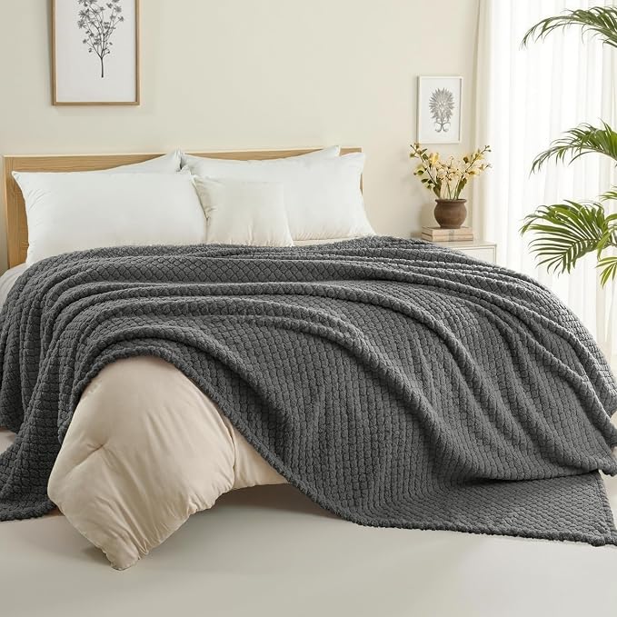 Exclusivo Mezcla Soft Fleece King Size Blanket for Bed, Dark Grey | Jacquard Lightweight Cozy Bed Blanket, Breathable Decorative Fuzzy Textured All Season Use, 90x104 Inches
