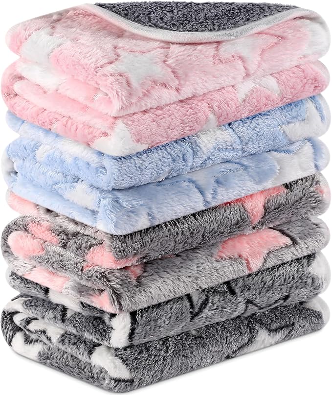 Reginary 4 Pcs Waterproof Guinea Pig Blankets Washable Small Animal Fleece Bedding Absorbent Guinea Pig Cage Liners Reusable Pet Pee Pad Sleep Mat for Hamster Ferret(Cute Star Pattern,35 x 24 Inch)