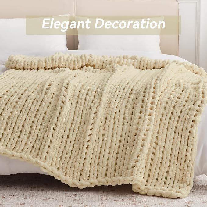 Negwoo Chunky Knit Throw Blanket, Knitted Throw Chenille Yarn, 40"*50" | Soft Thick Cable Knitted Blankets, Handmade Big Thick Blanket, Machine Washable Cute Comfy Blanket for Home Decor, Oatmeal