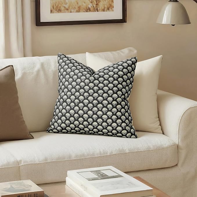 MIULEE Floral Print Decorative Pillow Covers 18x18, Black | Vintage Boho Farmhouse Modern Home Decor, Set of 2, Block Print Cushion Covers for Couch Sofa Bed Living Room