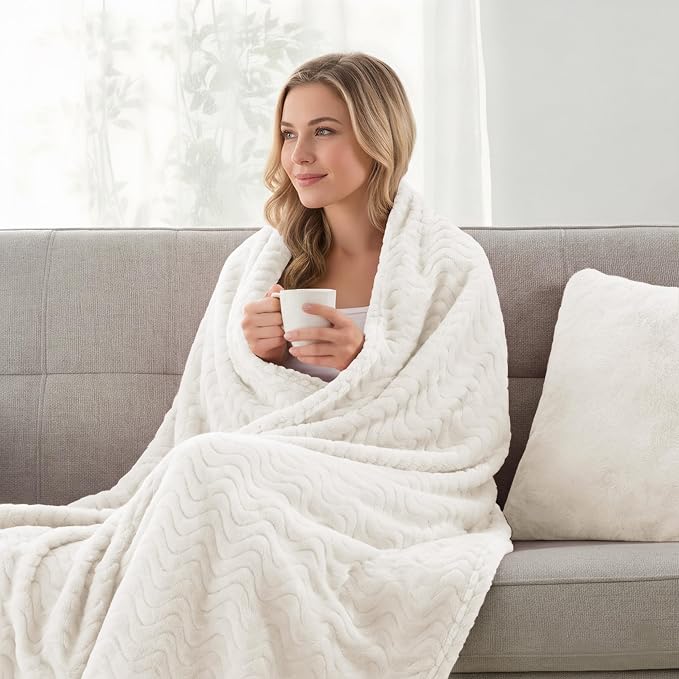 Exclusivo Mezcla Soft Fleece Blanket Queen Size for Bed, Sofa, Ivory | 90"x90" Breathable Lightweight Flannel Blanket for Summer, Plush Cozy Jacquard Wave for Home Decor
