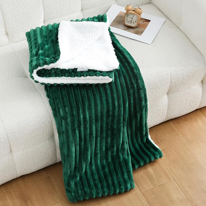 Green Sherpa Fleece Throw Blanket 90”×90”for Couch Sofa Bed