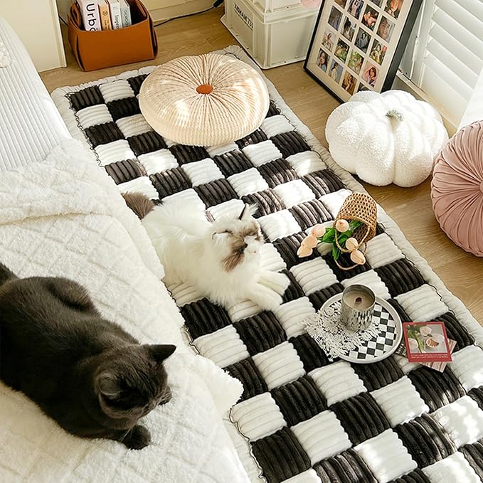 FunnyFuzzy Cream-Coloured Plaid Square Pet Mat Bed Couch Cover, Winter Thickened Dog Bed Cover Pet Blanket Sofa Couch Furniture Protector for Kids Dog Cat(Size:27.6 * 70.9 in,Color:Black)