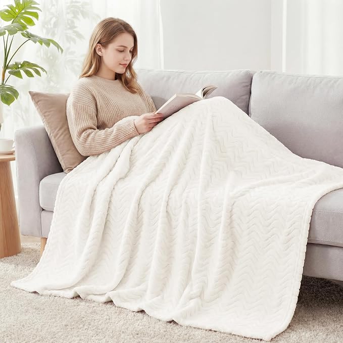 Exclusivo Mezcla Soft Fleece Blanket King Size for Bed, Sofa, Ivory | 90"x104" Breathable Lightweight Flannel Blanket for Summer, Plush Cozy Jacquard Wave for Home Decor