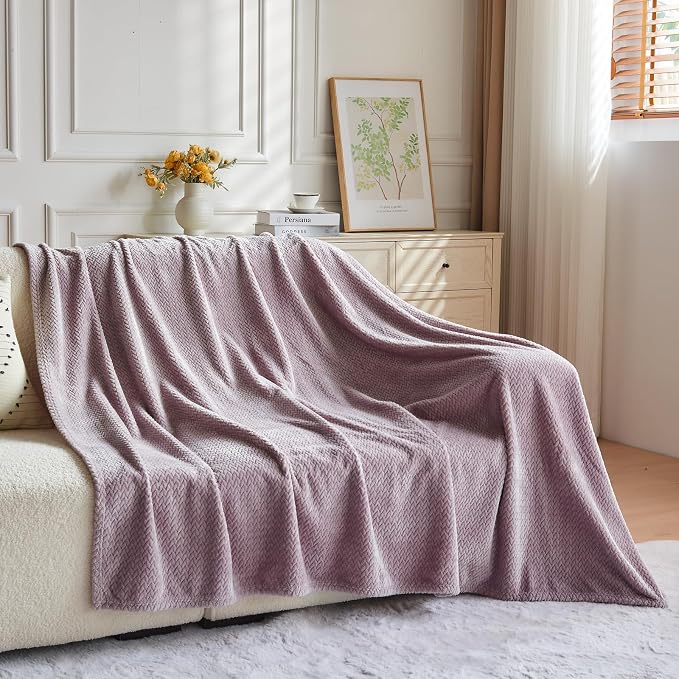 NEWCOSPLAY Fleece Leaves Pattern Twin Blanket, Light Purple, 60"x80" | Super Soft Throw Blanket, Lightweight Cozy Bed Sofa Blanket, Premium Silky Flannel Fleece, Travel Blanket for All Season Use