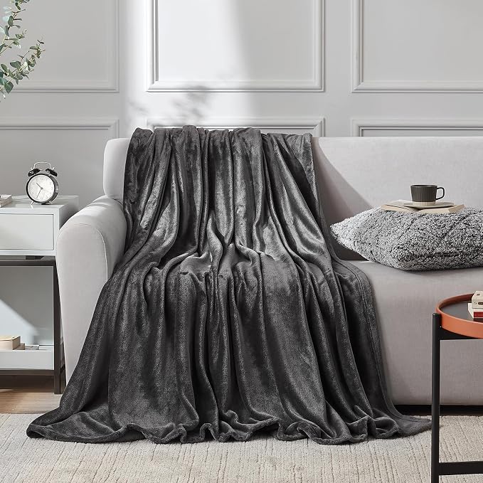 Hansleep King Dark Grey Fleece Blanket, Soft Flannel Bed Blanket | Fuzzy Cozy Blanket 90x108 Inches, Multi-use for Bed, Sofa, Couch, Travel, Camping, All Season Warm Lightweight Cover