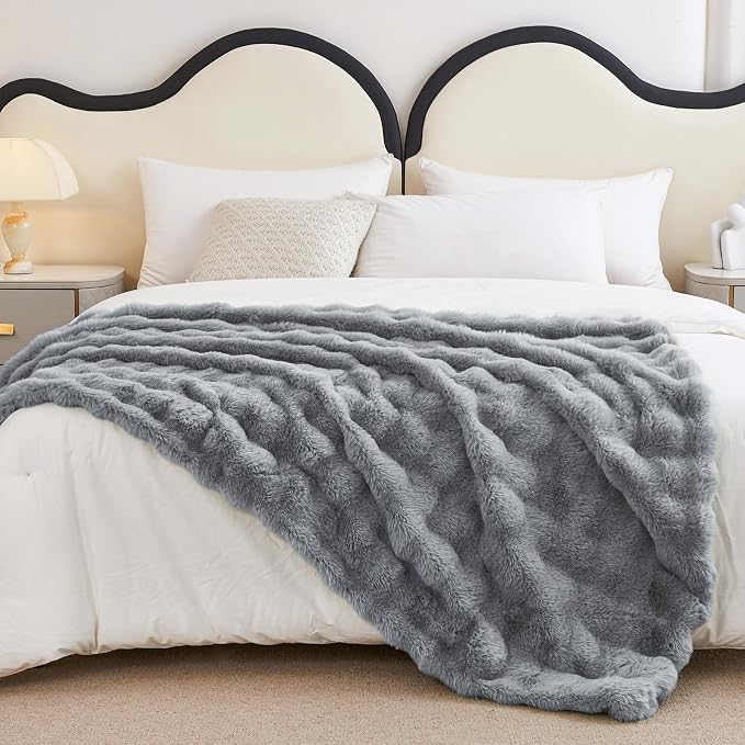Faux Rabbit Fur Throw Blanket for Couch Gifts for Women, 60"x80" Gray | Cozy Reversible Fluffy Throw, Luxury Plush Thick Bubble Blanket, Mothers Gifts for Women, Soft Warm for Bed, Home Decor
