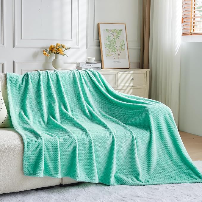 NEWCOSPLAY Fleece Leaves Pattern Throw Blanket, Aqua, 50"x60" | Super Soft Throw Blanket, Lightweight Cozy Bed Sofa Blanket, Premium Silky Flannel Fleece, Travel Blanket for All Season Use