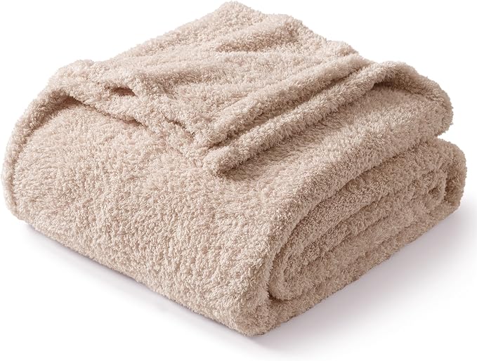 Exclusivo Mezcla Fleece Bed Blankets King Size for Bed, 90" x 104" | Super Soft and Cozy Fluffy Blanket for Women, Lightweight and Fuzzy Large Blanket for Bedroom , All Season, Camel