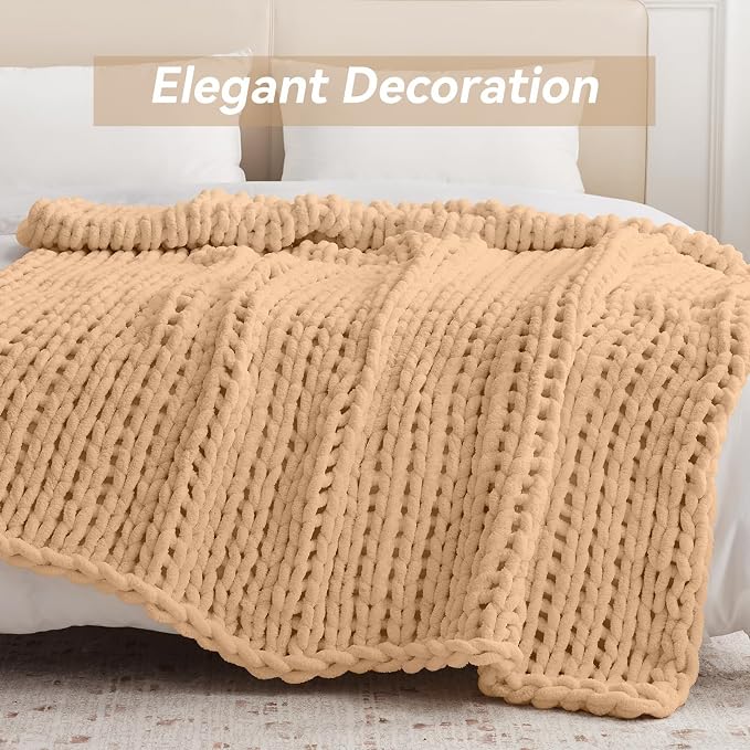 Negwoo Chunky Knit Throw Blanket, Knitted Throw Chenille Yarn, 40"*50" | Soft Thick Cable Knitted Blankets, Handmade Big Thick Blanket, Machine Washable Cute Comfy Blanket for Home Decor, Beige