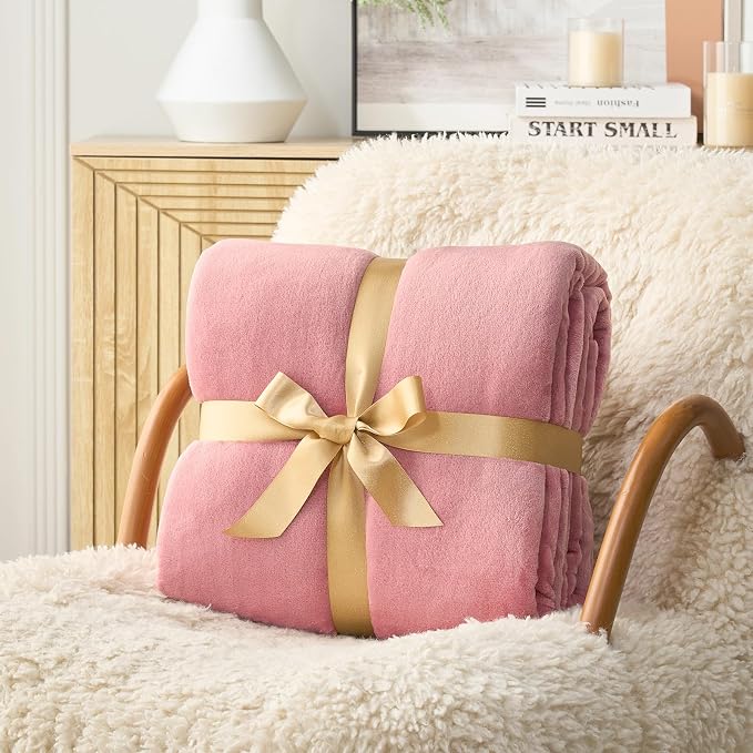 Hansleep King Fuchsia Fleece Blanket, Soft Flannel Bed Blanket | Fuzzy Cozy Blanket 90x108 Inches, Multi-use for Bed, Sofa, Couch, Travel, Camping, All Season Warm Lightweight Cover
