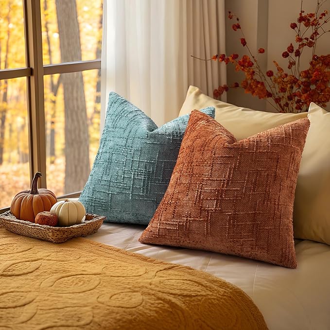 decorUhome Textured Chenille Throw Pillow Covers 24x24 Set of 2 Rust | Fall Modern Farmhouse Soft Cozy Slubby Couch Pillow Cases Boho Decorative Pillow Cases for Bed Sofa Living Room Home Decor