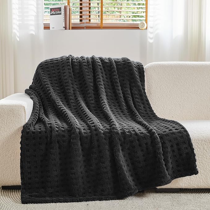 NEWCOSPLAY 3D Waffle Checkered Flannel King Blanket, Black, 90"x110" | Super Soft Cute Lightweight Decorative Premium Silky Fleece Blanket for Couch Sofa Bed, Gift for Women Men, All Season Use