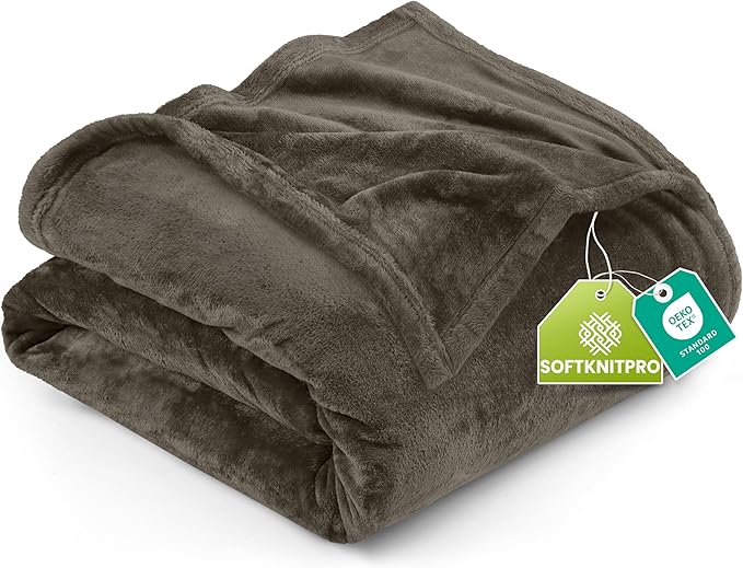 Utopia Bedding Ultra Soft Fleece Bed Blanket Queen Size Brown (90x90 Inch) | Microfiber Plush Warm Lightweight Breathable Cozy Blanket Anti-Static, All Season Use, Gift for Women and Men