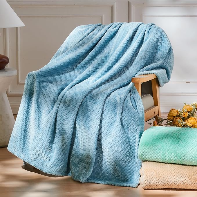 NEWCOSPLAY Fleece Leaves Pattern Queen Blanket, Light Blue, 90"x90" | Super Soft Throw Blanket, Lightweight Cozy Bed Sofa Blanket, Premium Silky Flannel Fleece, Travel Blanket for All Season Use