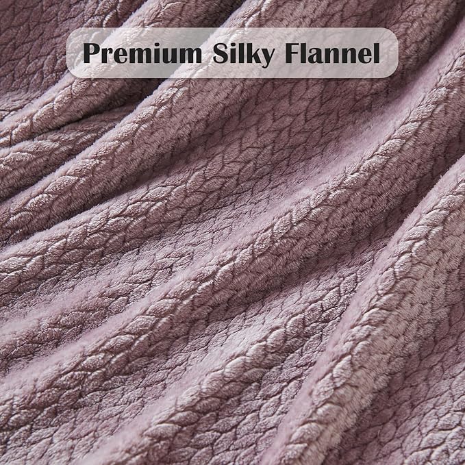 NEWCOSPLAY Fleece Leaves Pattern King Blanket, Light Purple, 90"x110" | Super Soft Throw Blanket, Lightweight Cozy Bed Sofa Blanket, Premium Silky Flannel Fleece, Travel Blanket for All Season Use