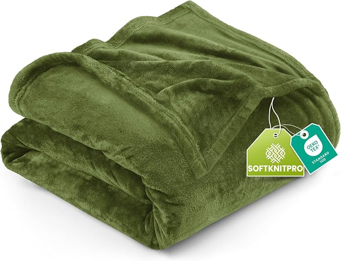 Utopia Bedding Ultra Soft Fleece Bed Blanket Twin Size Olive (60x80 Inches) | Microfiber Plush Warm Lightweight Breathable Cozy Blanket Anti-Static, All Season Use, Gift for Women and Men