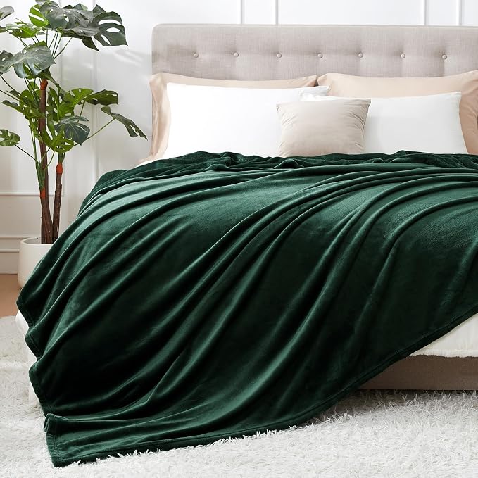 Hansleep King Dark Green Fleece Blanket, Soft Flannel Bed Blanket | Fuzzy Cozy Blanket 90x108 Inches, Multi-use for Bed, Sofa, Couch, Travel, Camping, All Season Warm Lightweight Cover
