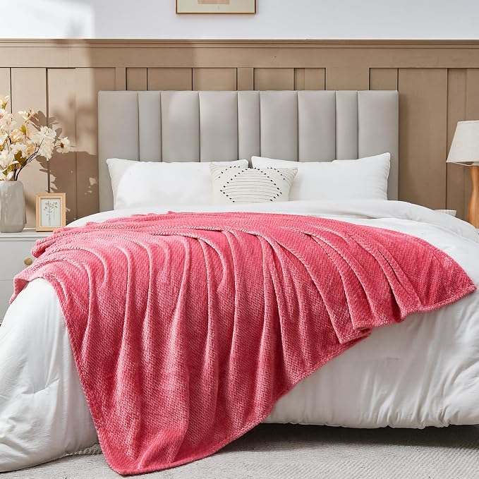 NEWCOSPLAY Fleece Leaves Pattern Twin Blanket, Coral Pink, 60"x80" | Super Soft Throw Blanket, Lightweight Cozy Bed Sofa Blanket, Premium Silky Flannel Fleece, Travel Blanket for All Season Use