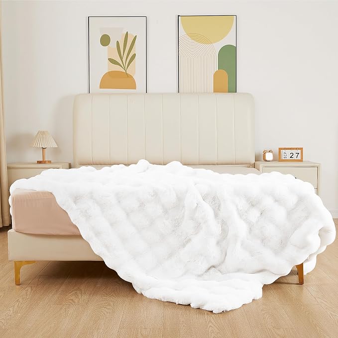 ORINOVA White Faux Rabbit Fuzzy Fur Queen Throw Fluffy Blanket 90x90 Soft Furry Blanket Queen Size for Bed Couch Cozy Bedroom Decor 1000 GSM