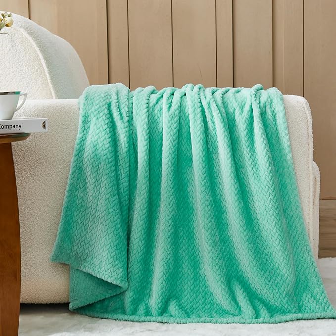 NEWCOSPLAY Fleece Leaves Pattern Queen Blanket, Aqua, 90"x90" | Super Soft Throw Blanket, Lightweight Cozy Bed Sofa Blanket, Premium Silky Flannel Fleece, Travel Blanket for All Season Use