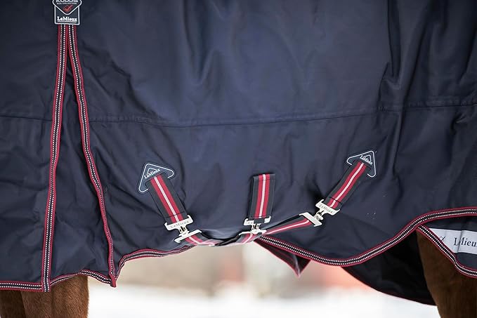 LeMieux Kudos 200g Turnout Blanket - 1680Denier Waterproof Outer - Detachable Neck Inlcluded - Navy - 66"