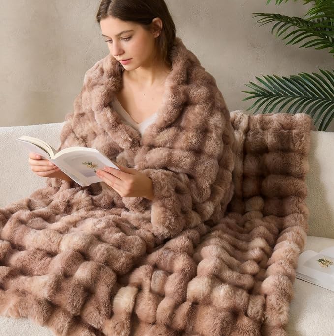 DOWNCOOL Faux Fur Throw Blanket for Couch, Soft Fluffy Fuzzy Plush Bubble Blanket for Sofa Bedroom Living Room, Cozy Warm Luxury Fleece Minky Blanket, 50x60 Inches Tie-dye Brown