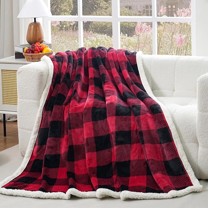 PU MEI Sherpa Fleece Throw Blanket 60" x 80" Reversible Plush Fluffy Large Big Blanket Lattice Flannel Blankets for All Season Use, Red and Black
