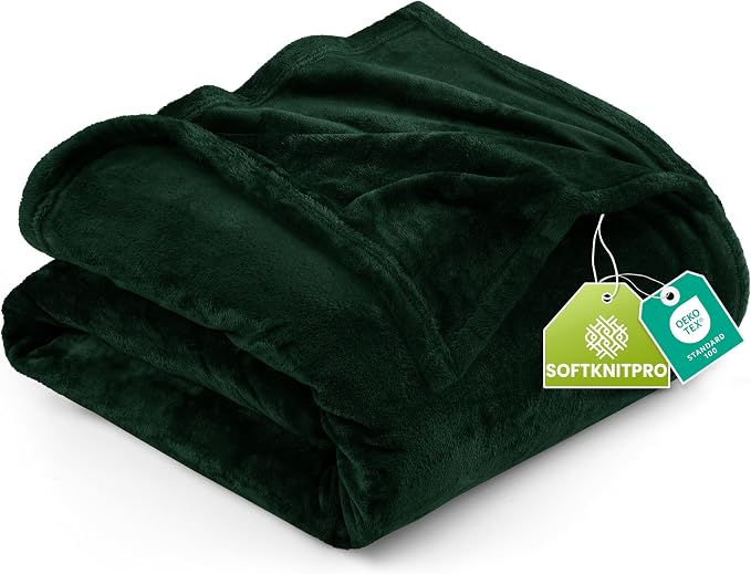 Utopia Bedding Soft Fleece Bed Blanket King Size Forest Green (90x102 Inch) | Microfiber Plush Warm Lightweight Breathable Cozy Blanket Anti-Static, All Season Use, Gift for Women and Men