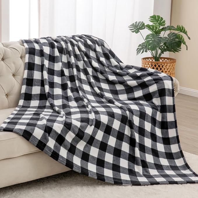 BEDELITE Plaid Fleece Throw Blanket, Black & White Buffalo 50x60 Throw | 100% Polyester Microfibe, Soft Cozy, Lightweight Warm, Classic Buffalo Plaid, Room Decor, Machine Washable, for Couch Bed