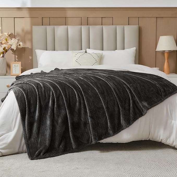NEWCOSPLAY Fleece Leaves Pattern Throw Blanket, Dark Grey, 50"x60" | Super Soft Throw Blanket, Lightweight Cozy Bed Sofa Blanket, Premium Silky Flannel Fleece, Travel Blanket for All Season Use