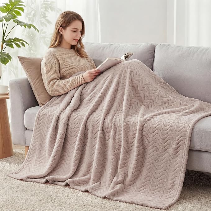 Exclusivo Mezcla Large Fleece Throw Blanket for Couch, Sofa, Camel | 50"x70" Soft Breathable Lightweight Flannel Throws for Summer, Plush Cozy Jacquard Wave Blanket for Home Decor