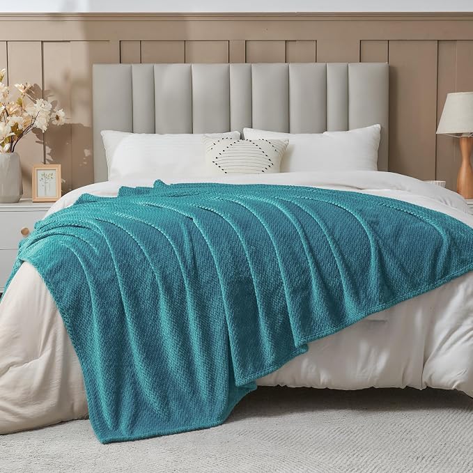 NEWCOSPLAY Fleece Leaves Pattern Queen Blanket, Dark Blue, 90"x90" | Super Soft Throw Blanket, Lightweight Cozy Bed Sofa Blanket, Premium Silky Flannel Fleece, Travel Blanket for All Season Use
