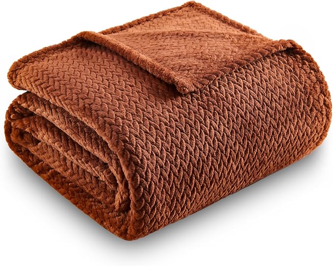 NEWCOSPLAY Fleece Leaves Pattern Twin Blanket, Coffee, 60"x80" | Super Soft Throw Blanket, Lightweight Cozy Bed Sofa Blanket, Premium Silky Flannel Fleece, Travel Blanket for All Season Use