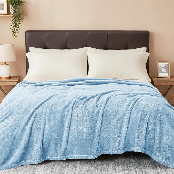 Exclusivo Mezcla Fuzzy Plush Fleece Bed Blanket Twin XL Size, Light Blue | 90x66 Inches, Super Soft and Cozy Bed Blanket, Fluffy Blanket for Bed, College Dorm Room Essentials, All Season