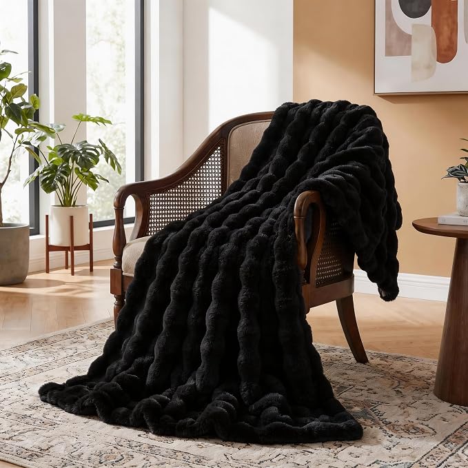 ORINOVA Faux Fur Black Thick Soft Throw Blanket 60X80 for Bed Couch Gift Office Chair Bunny Faux Rabbit Fur Blanket Decorative Warm Throw Blanket 860 GSM