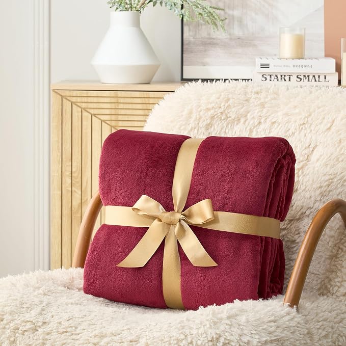 Hansleep Twin Burgundy Red Fleece Blanket, Soft Flannel Bed Blanket | Fuzzy Cozy Blanket 60x80 Inches, Multi-use for Bed, Sofa, Couch, Travel, Camping, All Season Warm Lightweight Cover