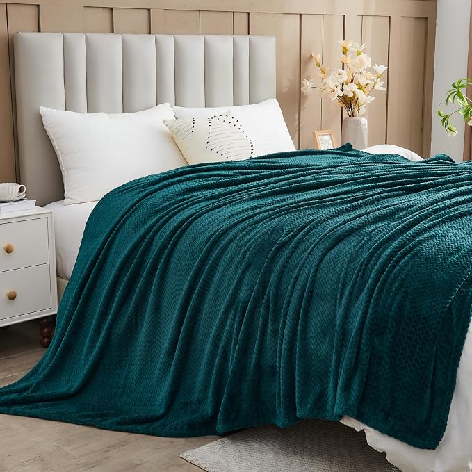 NEWCOSPLAY Fleece Leaves Pattern Queen Blanket, Dark Teal, 90"x90" | Super Soft Throw Blanket, Lightweight Cozy Bed Sofa Blanket, Premium Silky Flannel Fleece, Travel Blanket for All Season Use