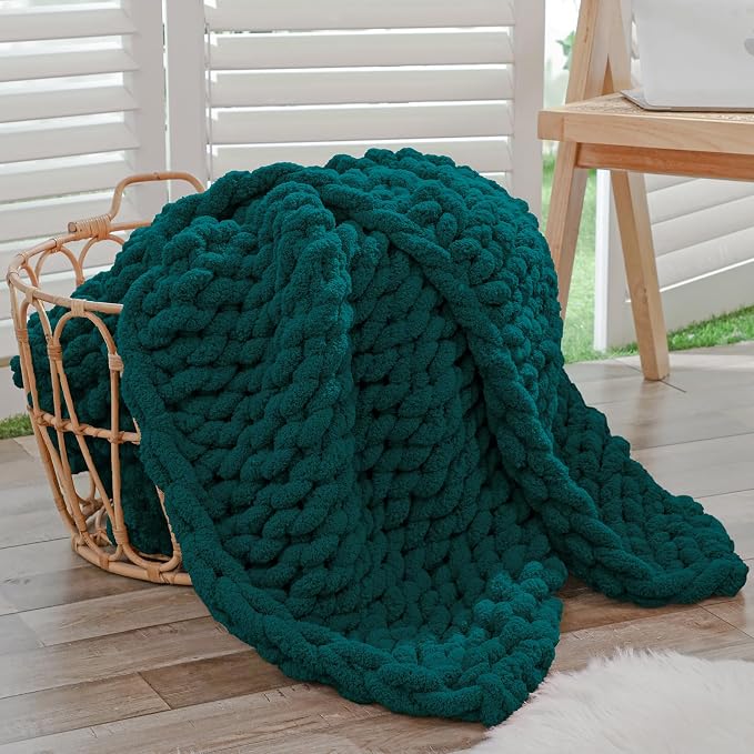 Bigacogo Chunky Knit Throw Blanket for Couch, 40x40 inches, Dark Green | Hand Knit with Jumbo Chenille, Soft Breathable Cable Knit for Sofa Bed Living Room, Machine Washable, Gift for Mom Friend