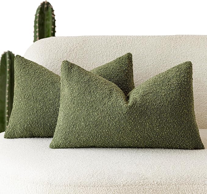 Foindtower Pack of 2 Modern Textured Boucle Throw Pillow Covers Accent Solid Decorative Lumbar Pillow Cases Cozy Couch Cushion Case for Chair Sofa Bedroom Living Room Home Decor, 12 x 20 Inch,Green