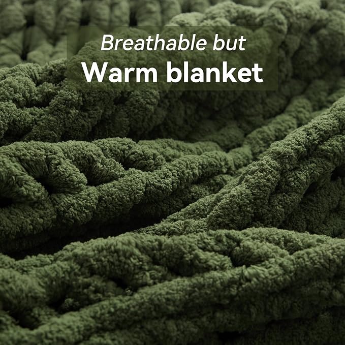 Negwoo Chunky Knit Throw Blanket, Knitted Throw Chenille Yarn, 60"*80" | Soft Thick Cable Knitted Blankets, Handmade Big Thick Blanket, Machine Washable Cute Comfy Blanket for Home Decor, Green